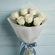 Букет 7 Белых роз Эдлесс Лав в Дружинино