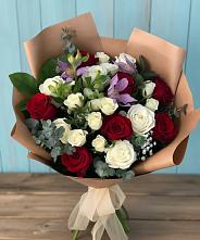 Букет цветов из:  Розы и Альстромерии в Дружинино