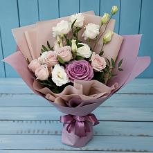 Букет цветов из:  Розы и Лизиантусы в Дружинино