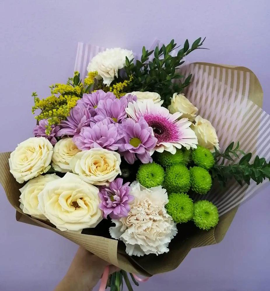 Букет цветов из: Хризантемы, Розы, Гвоздики и Герберы в Дружинино